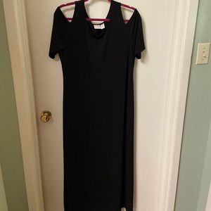 Cold Shoulder Maxi Dress